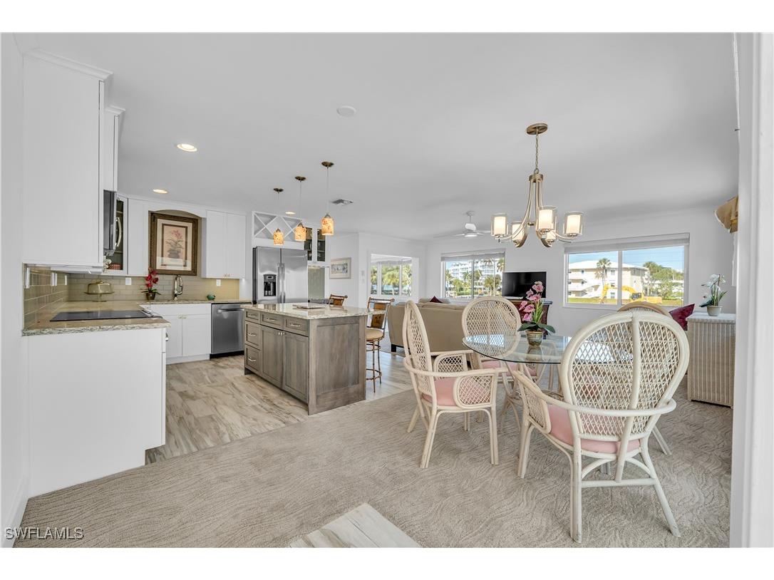 1950 Gulf Shore Boulevard N #201 Naples FL 34102 225081017 image5