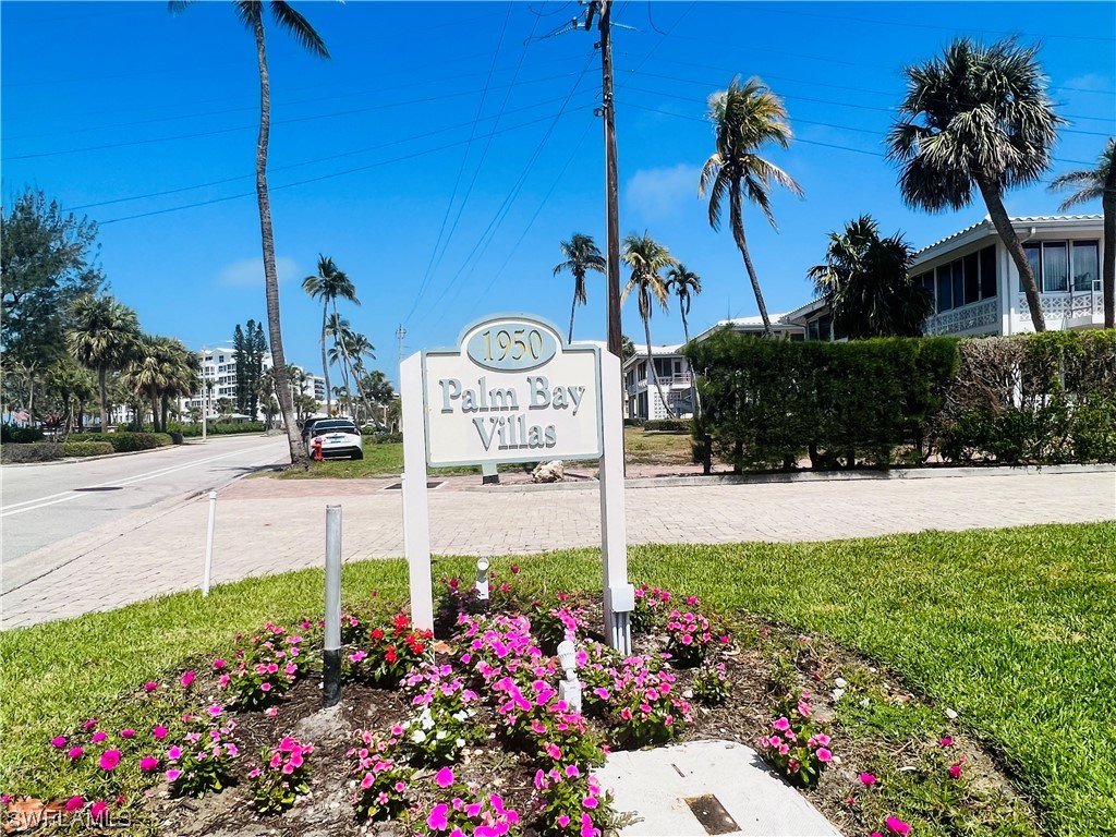 1950 Gulf Shore Boulevard N #204 Naples FL 34102 223024077 image1