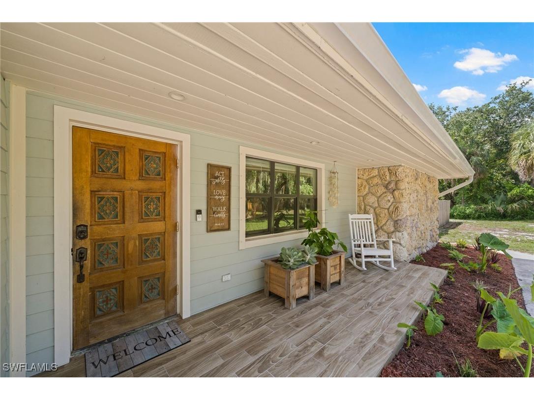 1950 Stevenson Road North Fort Myers FL 33917 225055989 image1