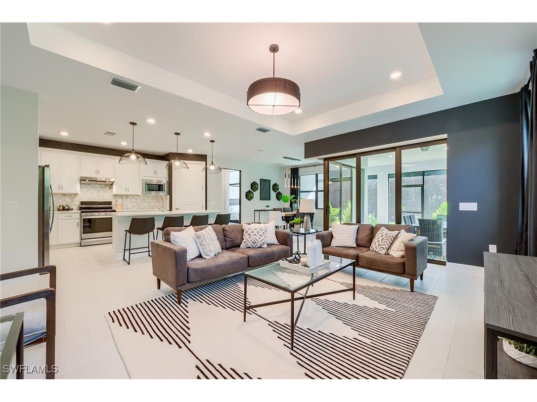 1950 Tripletail Lane Naples FL 34114 225000779 image1