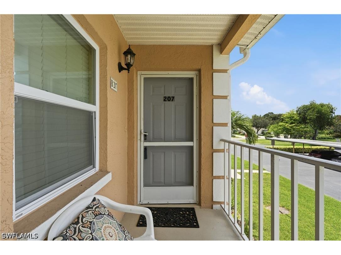 1950 W Crown Pointe Boulevard #B207 Naples FL 34112 226023300 image20