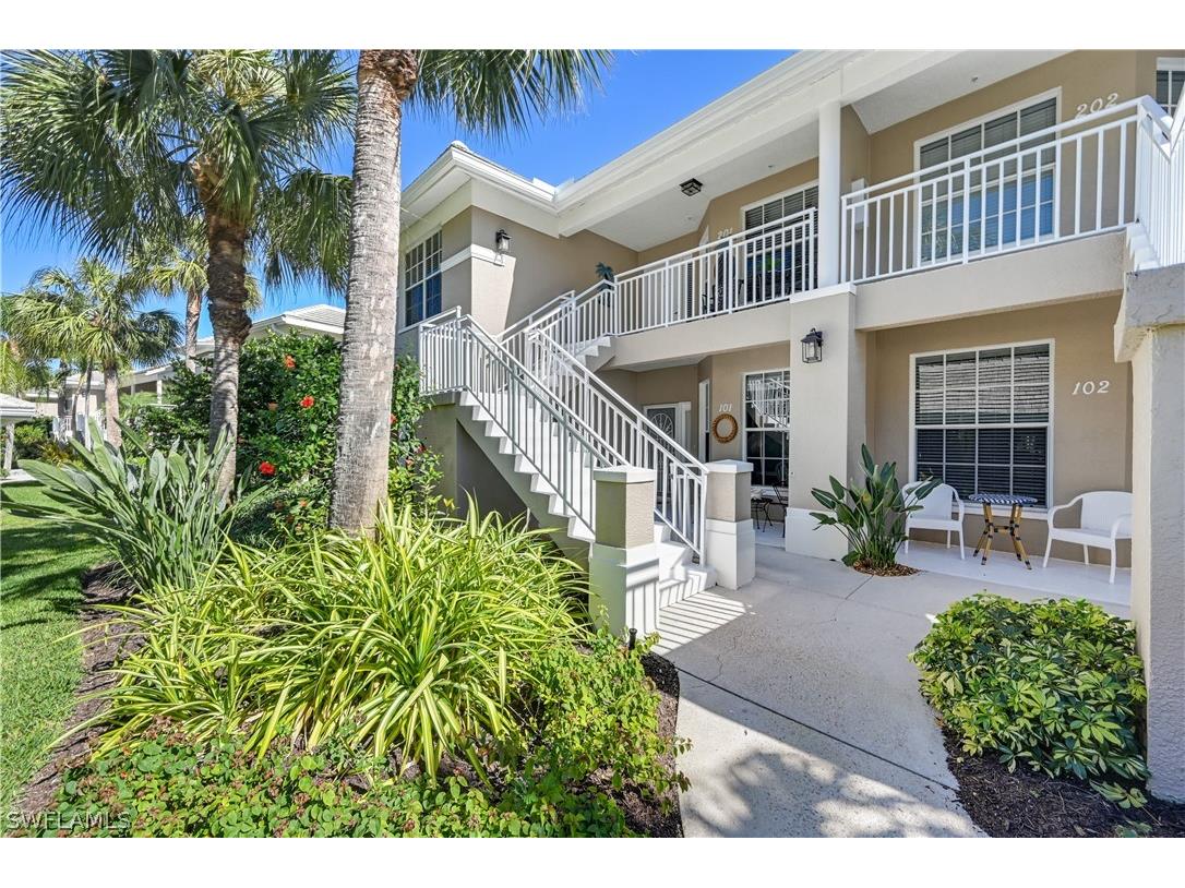 1950 Willow Bend Circle #4-201 Naples FL 34109 223009595 image1