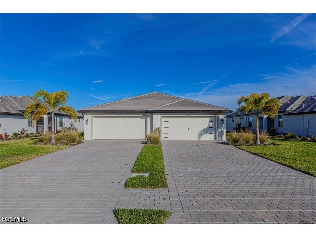 19504 Hinkley Drive Estero FL 33928 2026024050 image1