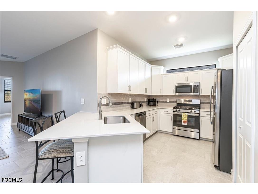 19504 Hinkley Drive Estero FL 33928 2026024050 image12