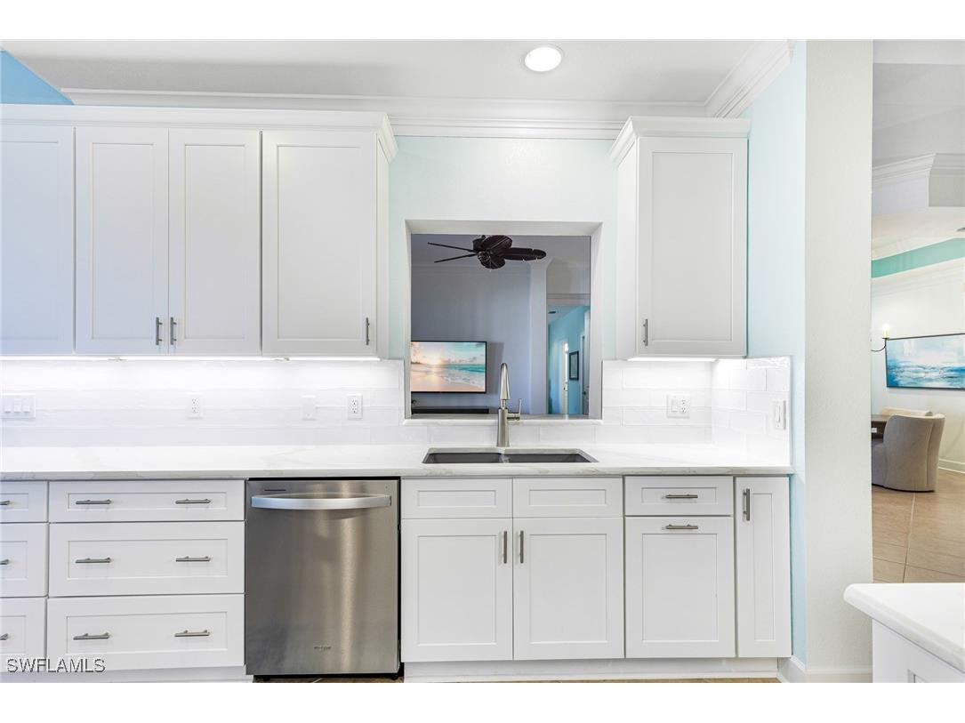 19505 Emerald Bay #101 Estero FL 33928 225082999 image6