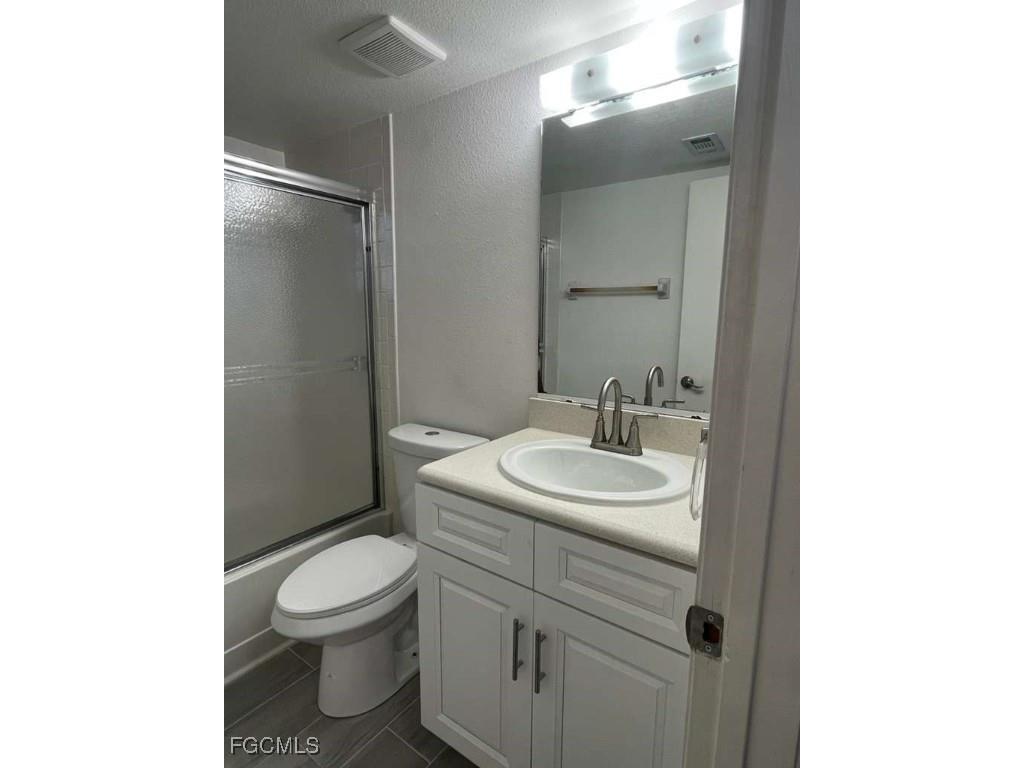 19505 Quesada Avenue #B204 Port Charlotte FL 33948 2025017531 image17