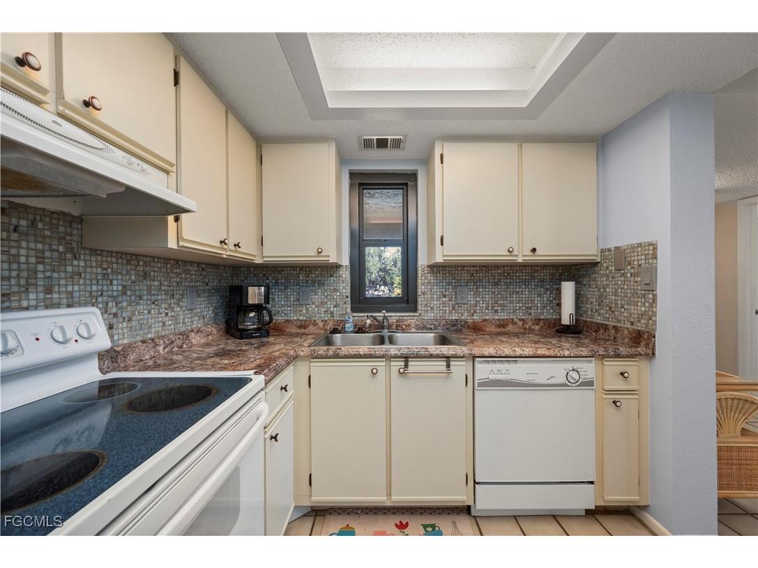 19505 Quesada Avenue #U203 Port Charlotte FL 33948 2026001093 image15