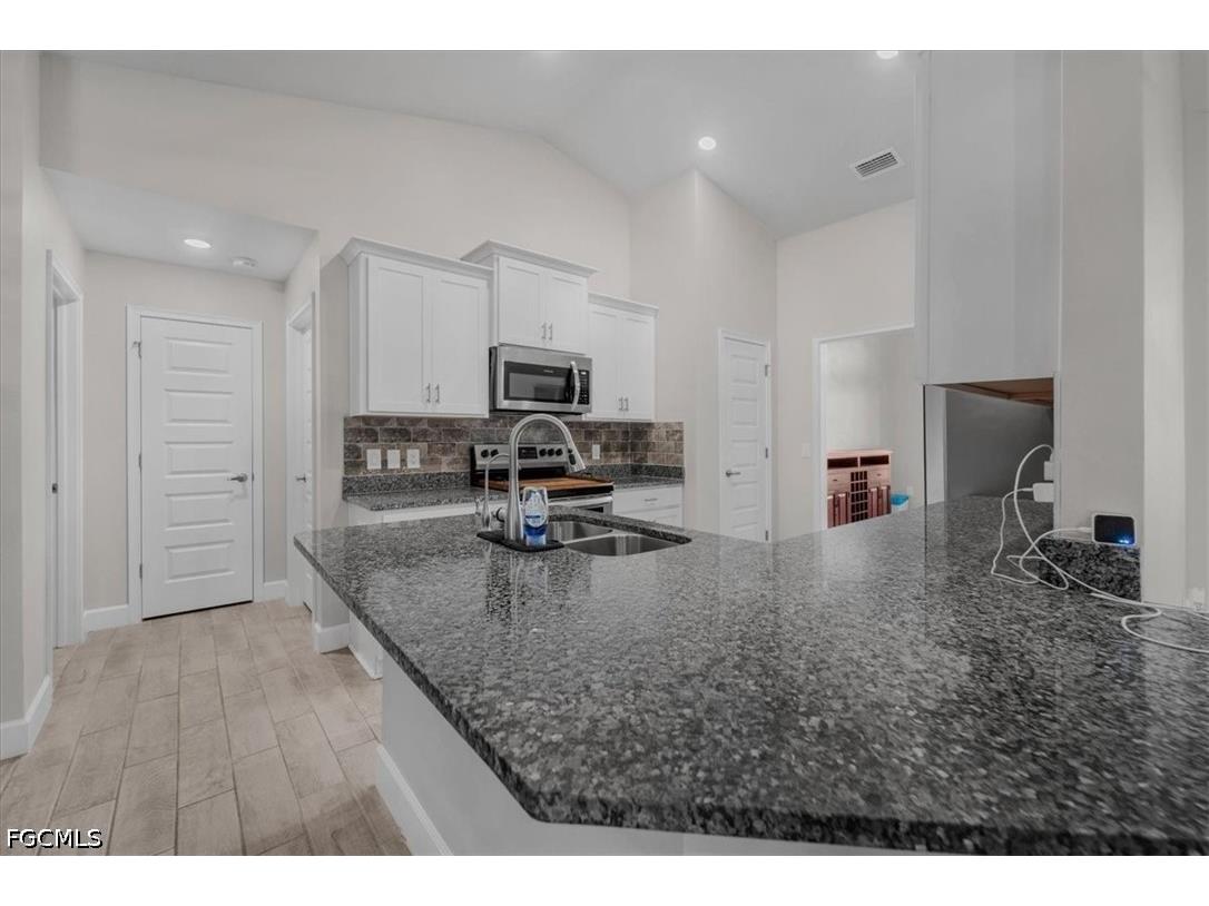 1951 Wescott Avenue Lehigh Acres FL 33972 2026025823 image15