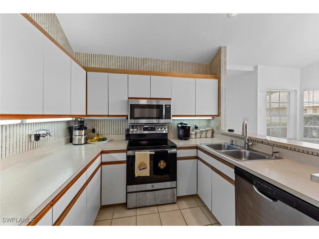 19540 Lost Creek Drive Estero FL 33967 224075884 image41