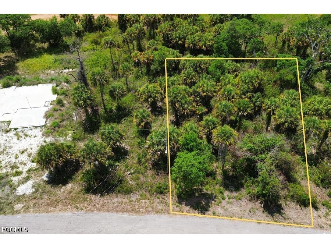 1955 Walcott Loop Lehigh Acres FL 33972 2026017922 image4
