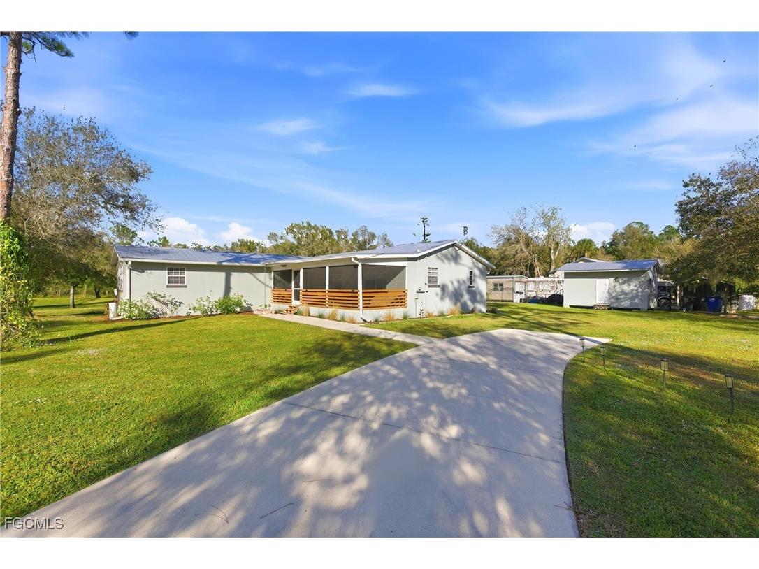 19550 Nalle Road North Fort Myers FL 33917 2025024382 image28