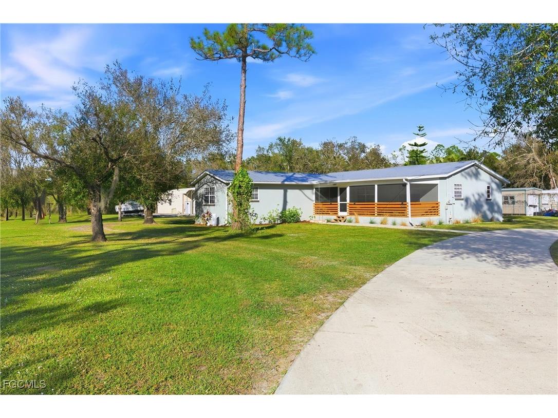 19550 Nalle Road North Fort Myers FL 33917 2025024382 image29