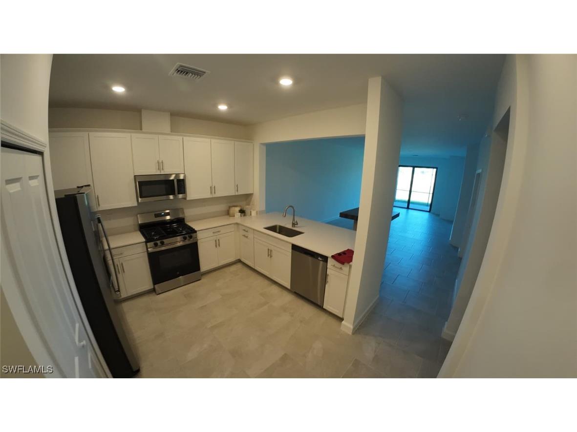 19552 Hinkley Drive Estero FL 33928 225082810 image14