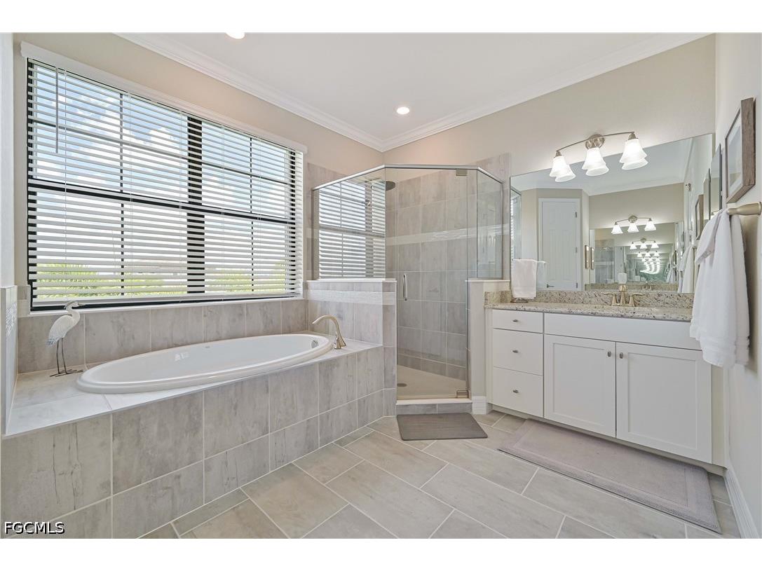 19553 The Place Boulevard Estero FL 33928 2026016460 image38
