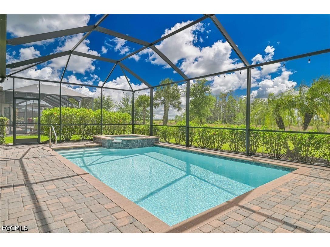 19553 The Place Boulevard Estero FL 33928 2026016460 image7
