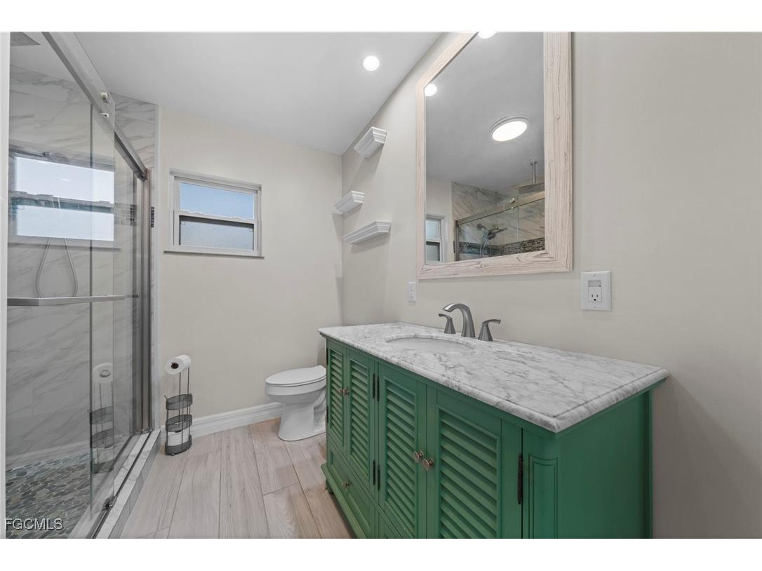 1956 Indian Creek Drive North Fort Myers FL 33917 2025024946 image11