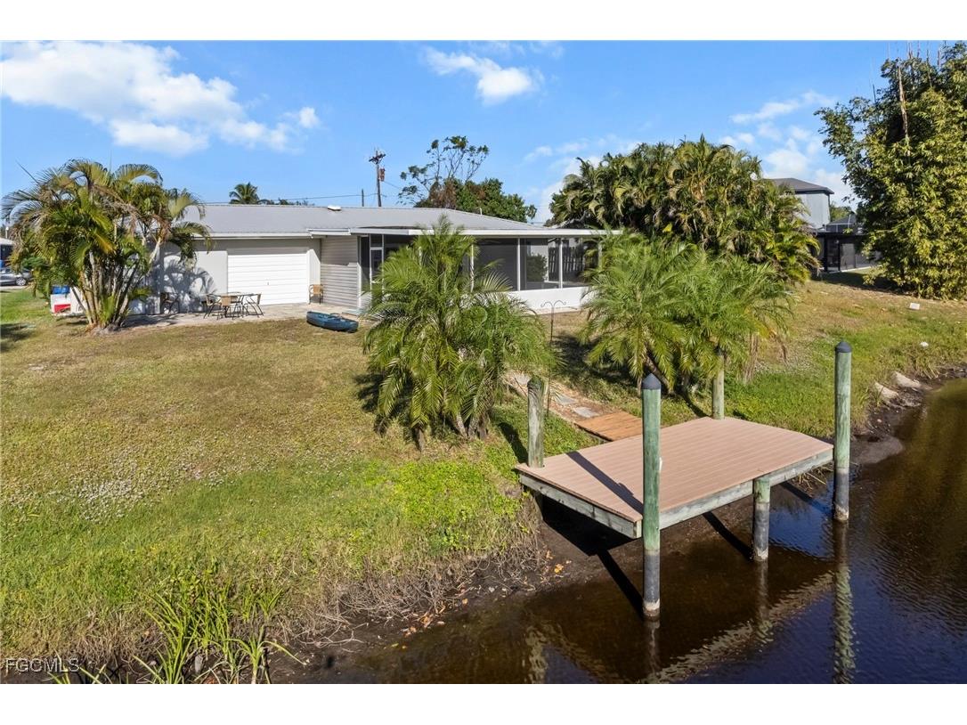 1956 Indian Creek Drive North Fort Myers FL 33917 2025024946 image20