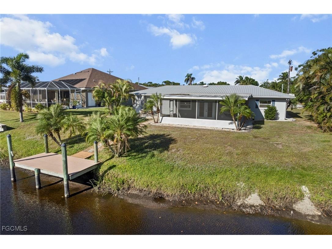 1956 Indian Creek Drive North Fort Myers FL 33917 2025024946 image21