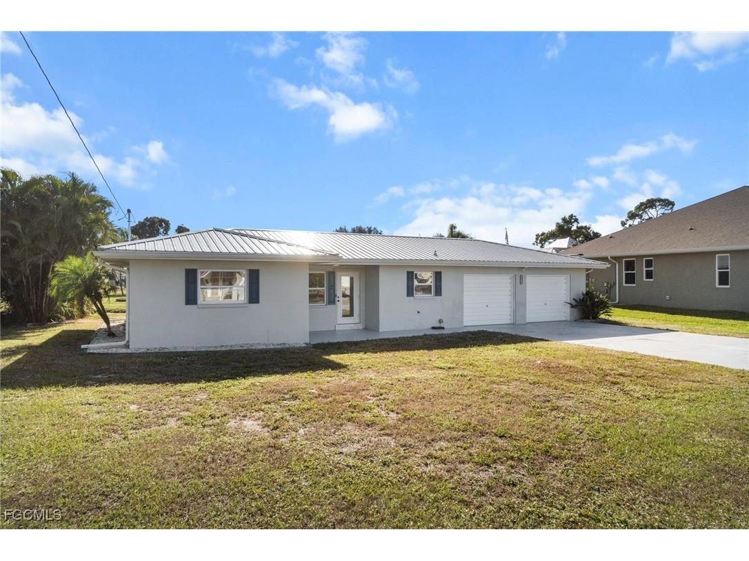 1956 Indian Creek Drive North Fort Myers FL 33917 2025024946 image23