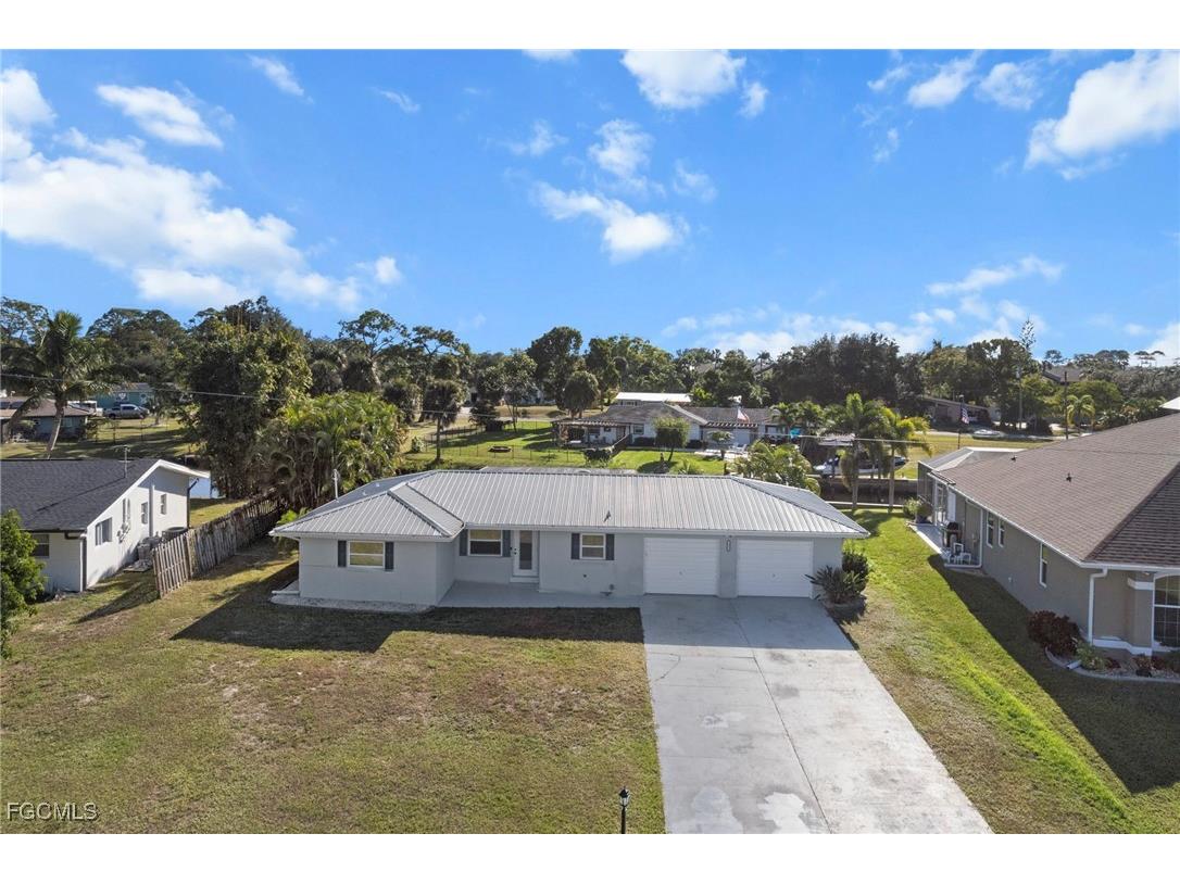 1956 Indian Creek Drive North Fort Myers FL 33917 2025024946 image26