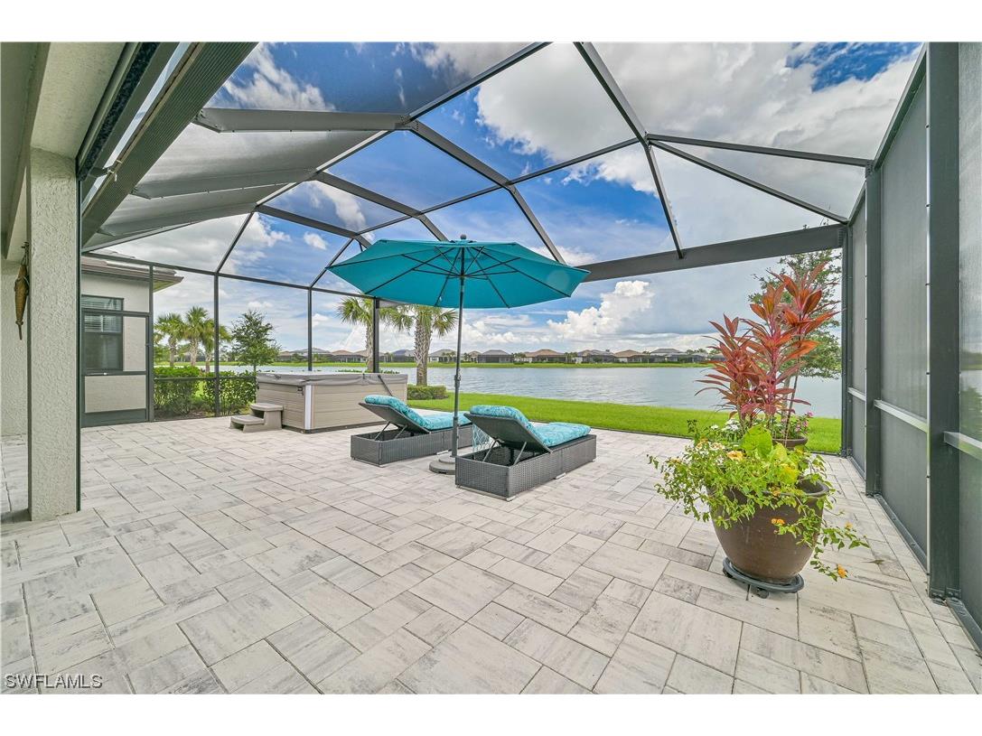 19560 The Place Boulevard Estero FL 33928 223054172 image1