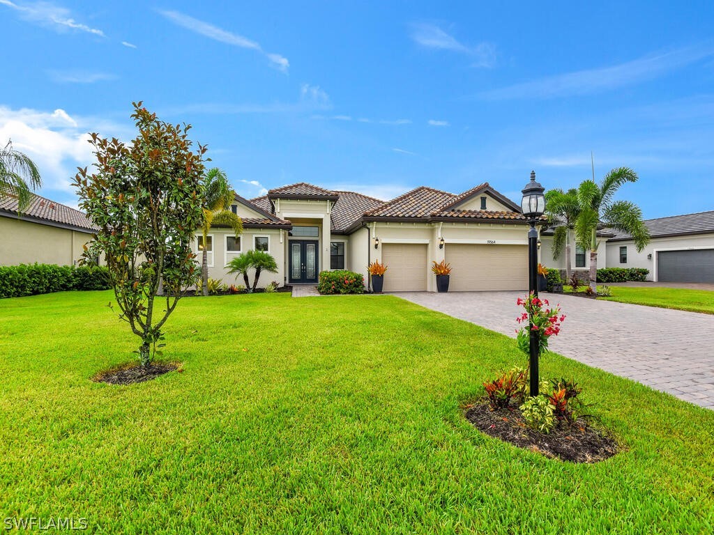 19564 The Place Boulevard Estero FL 33928 222059591 image1