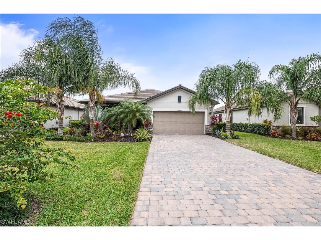 19571 Utopia Lane Estero FL 33928 224008112 image1
