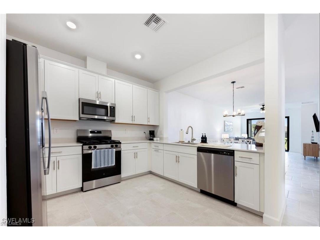 19573 Hinkley Drive Estero FL 33928 225083349 image8