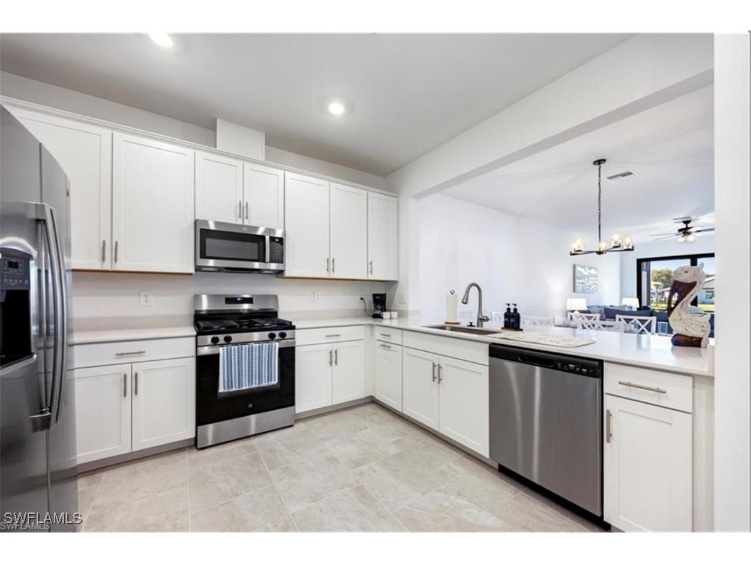 19573 Hinkley Drive Estero FL 33928 225083349 image9