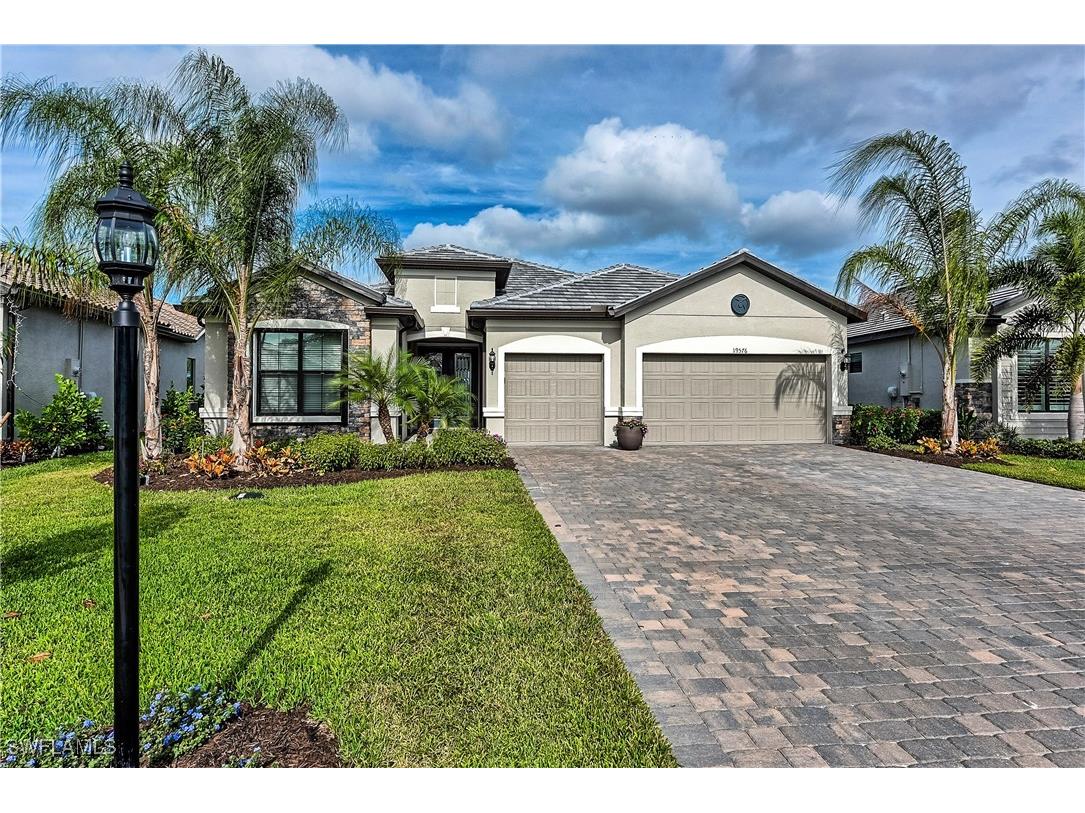 19576 The Place Boulevard Estero FL 33928 225070385 image1