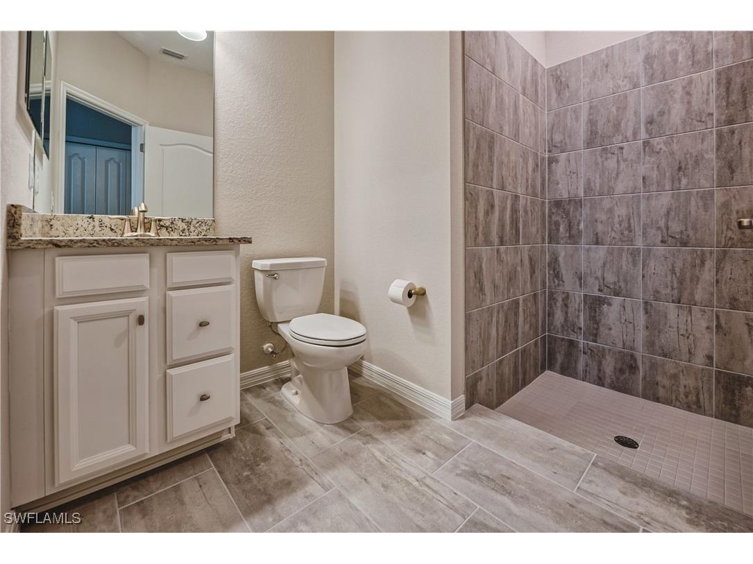 19576 The Place Boulevard Estero FL 33928 225070385 image22