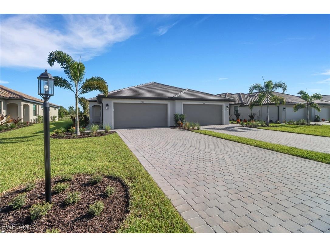 19596 Hinkley Drive Estero FL 33928 225066766 image1