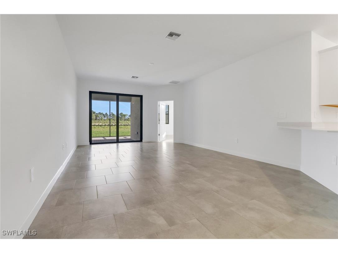 19596 Hinkley Drive Estero FL 33928 225066766 image9