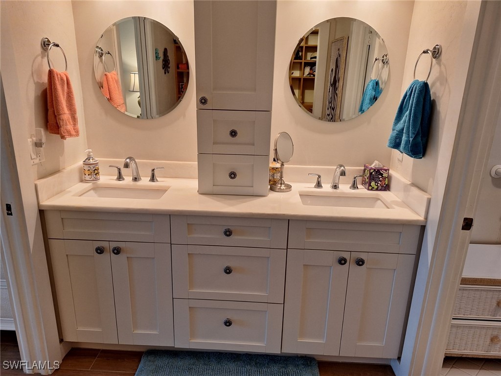 196 Albi Road #5 Naples FL 34112 225073834 image13