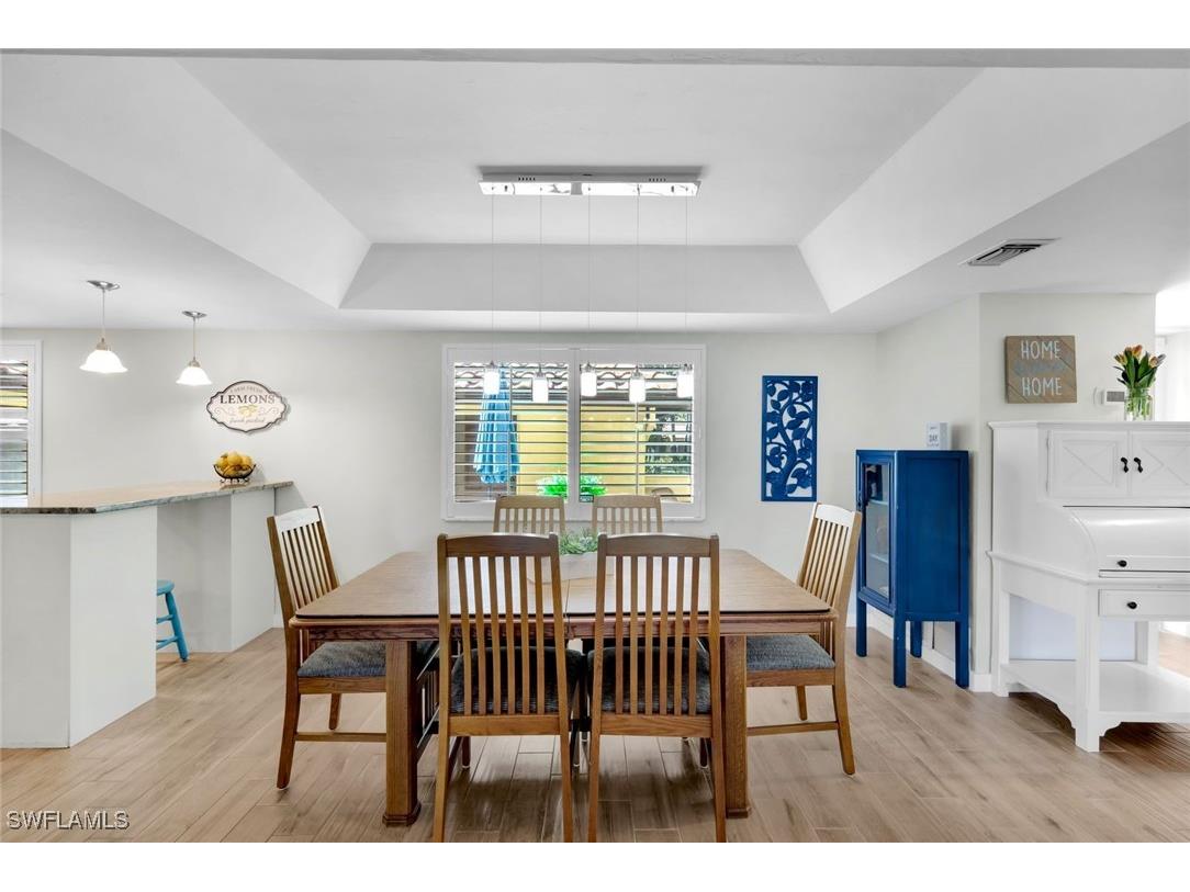 196 Albi Road #5 Naples FL 34112 225073834 image6