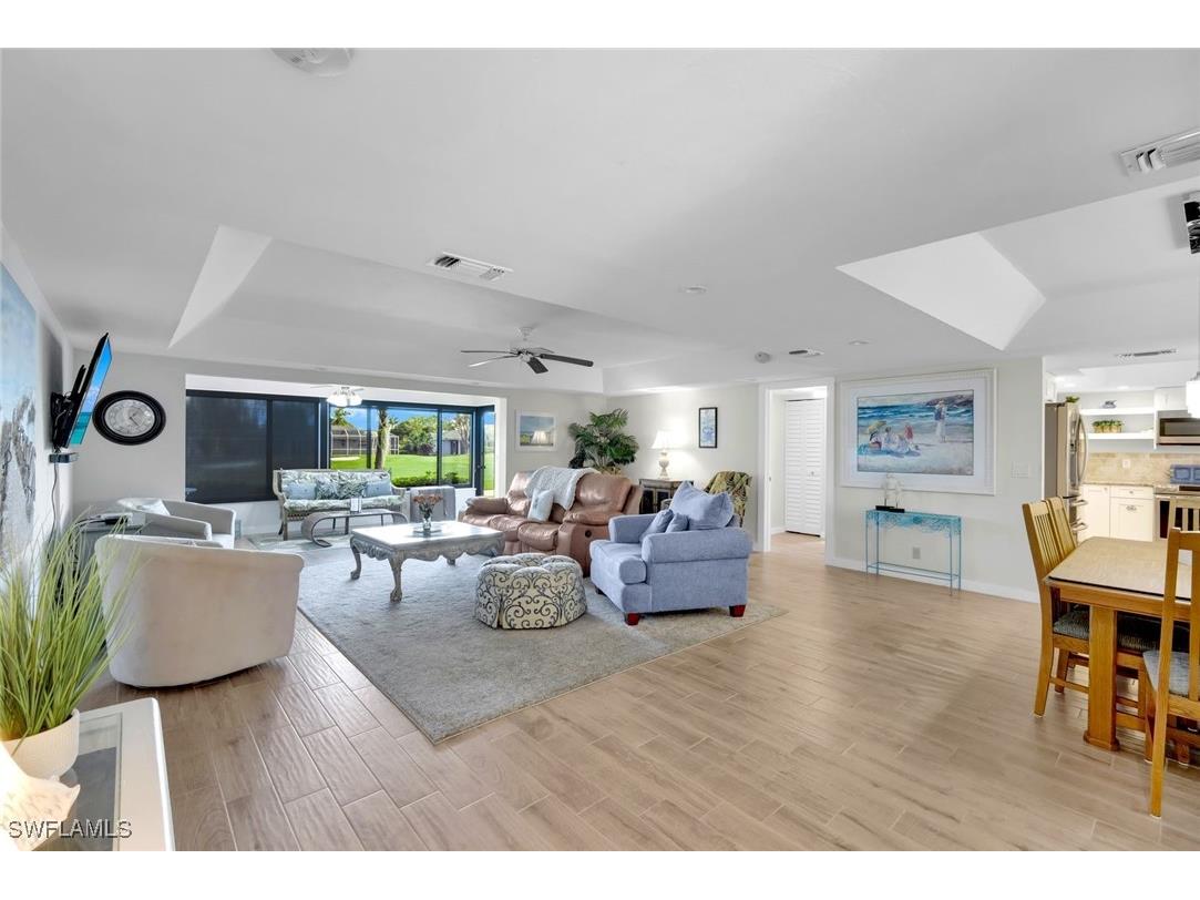 196 Albi Road #5 Naples FL 34112 225073834 image7