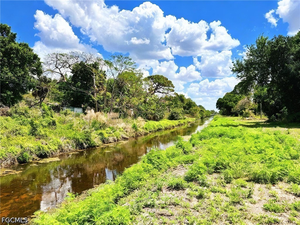 196 E Mariana Avenue North Fort Myers FL 33917 2026015558 image32
