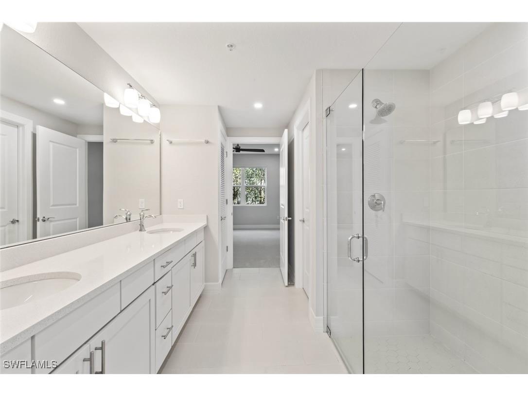 196 Indies Drive E #101 Naples FL 34114 226005040 image24