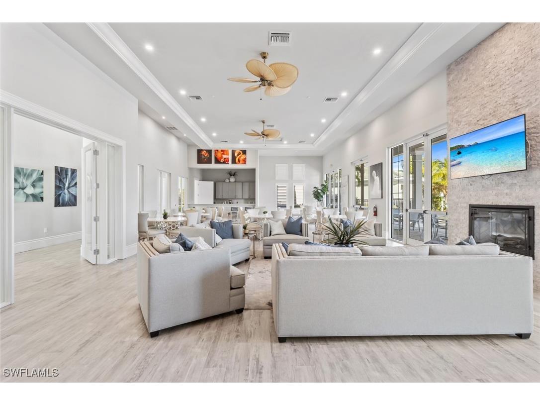 196 Indies Drive E #101 Naples FL 34114 226005040 image35
