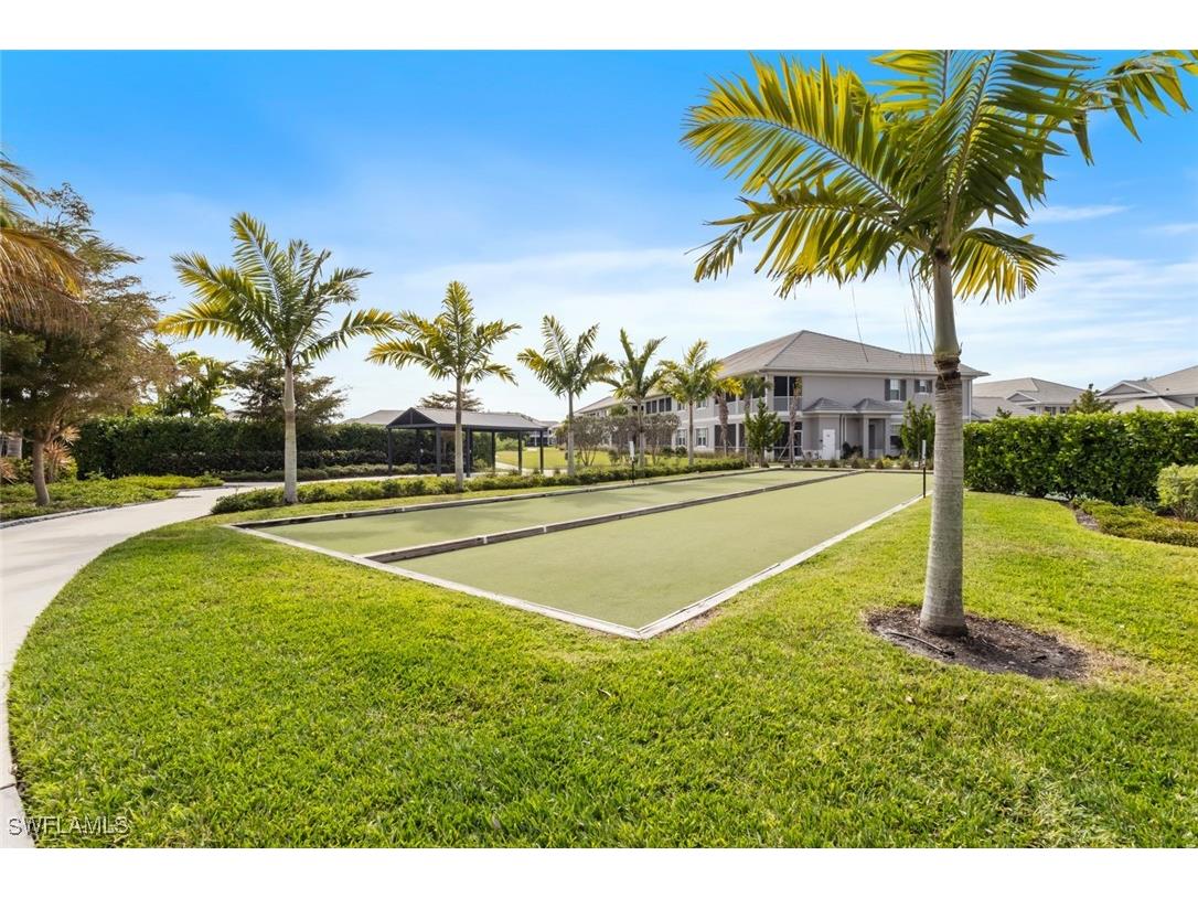 196 Indies Drive E #101 Naples FL 34114 226005040 image38
