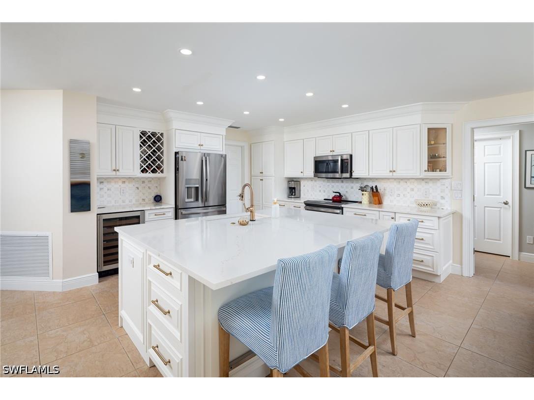 196 Monterey Drive Naples FL 34119 226025846 image8