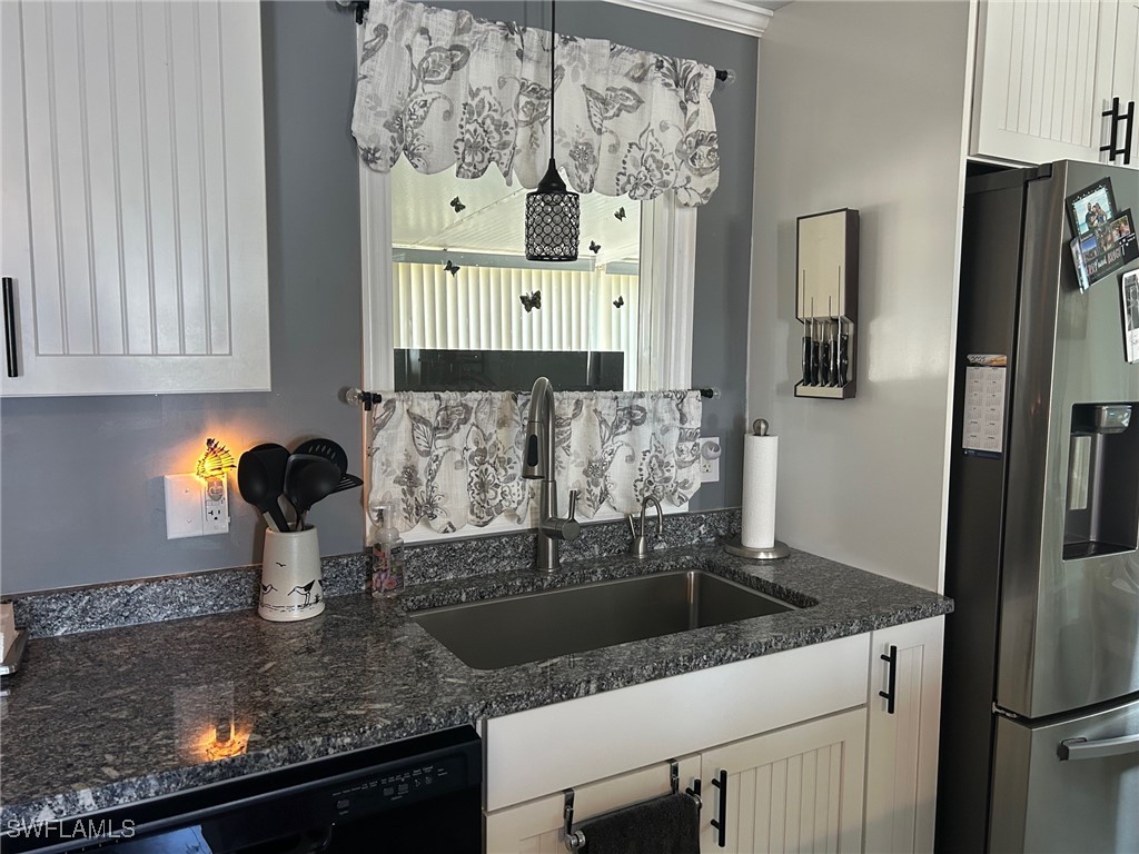 196 Palm Harbor Drive North Port FL 34287 225038808 image8