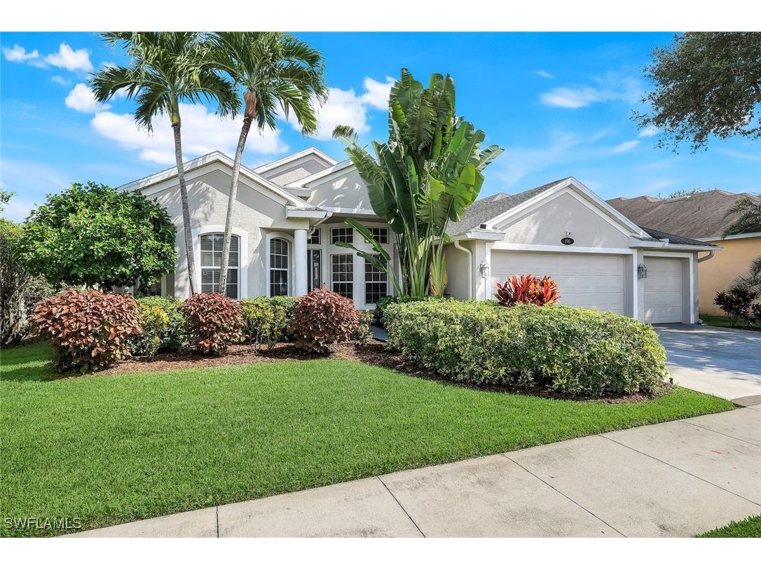 196 Skipping Stone Lane Naples FL 34119 225075204 image1
