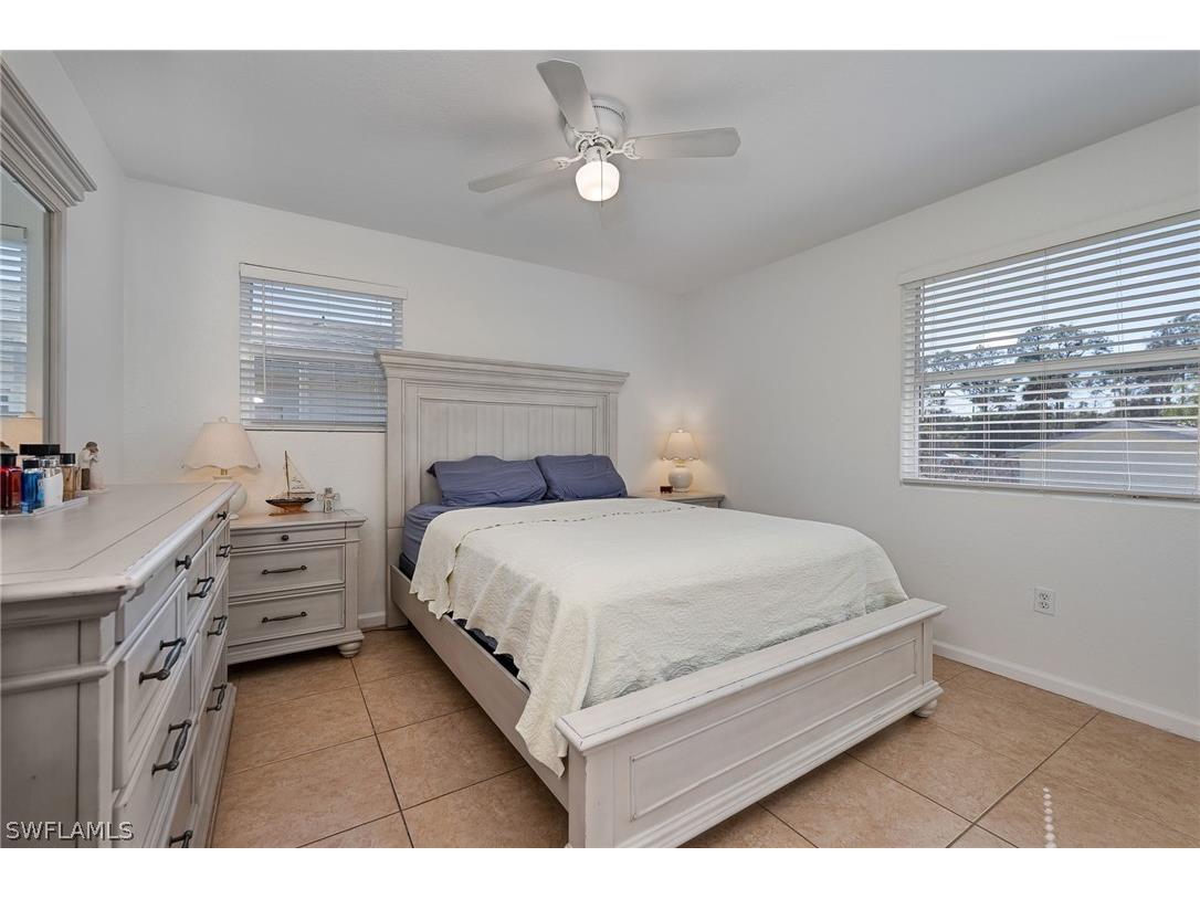 1960 22nd Avenue NE Naples FL 34120 226005943 image11