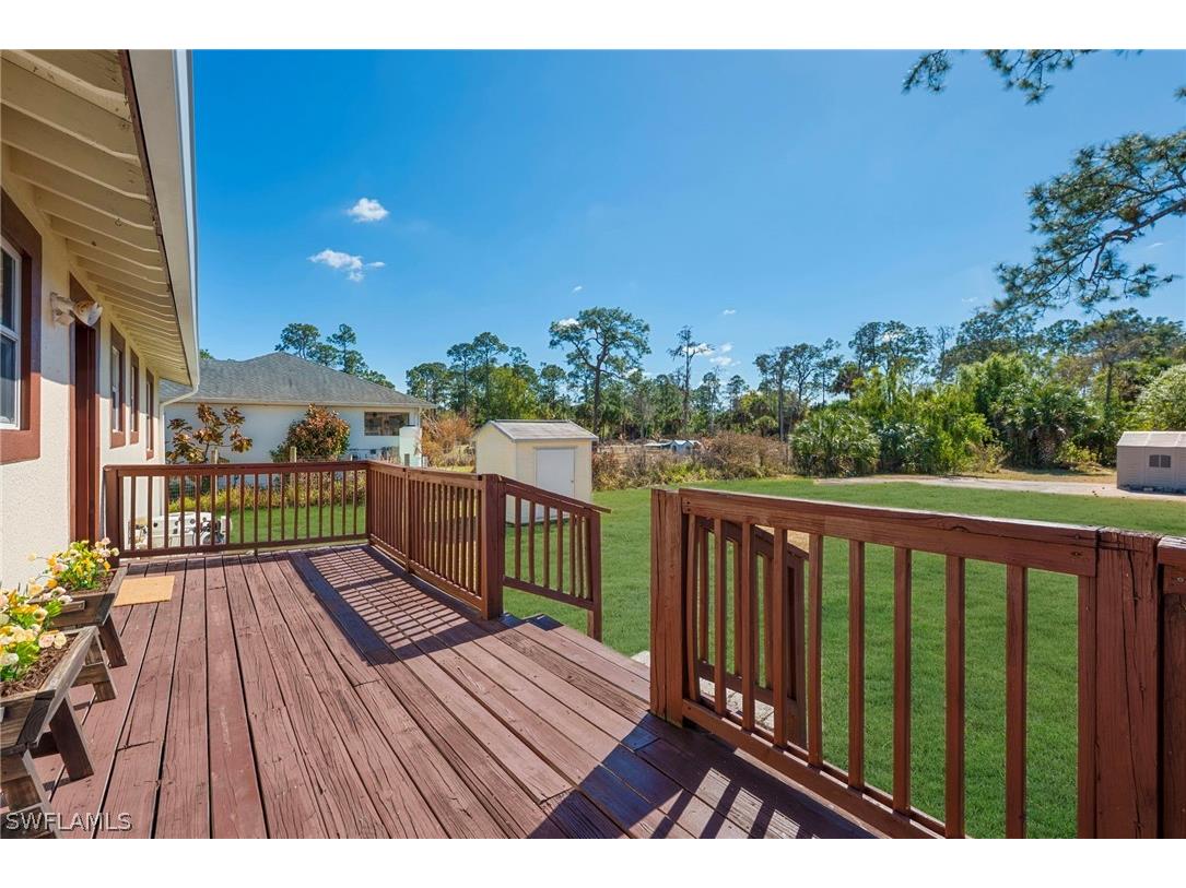 1960 22nd Avenue NE Naples FL 34120 226005943 image14