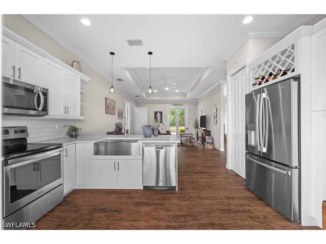 1960 Moulder Drive Naples FL 34120 225080290 image11