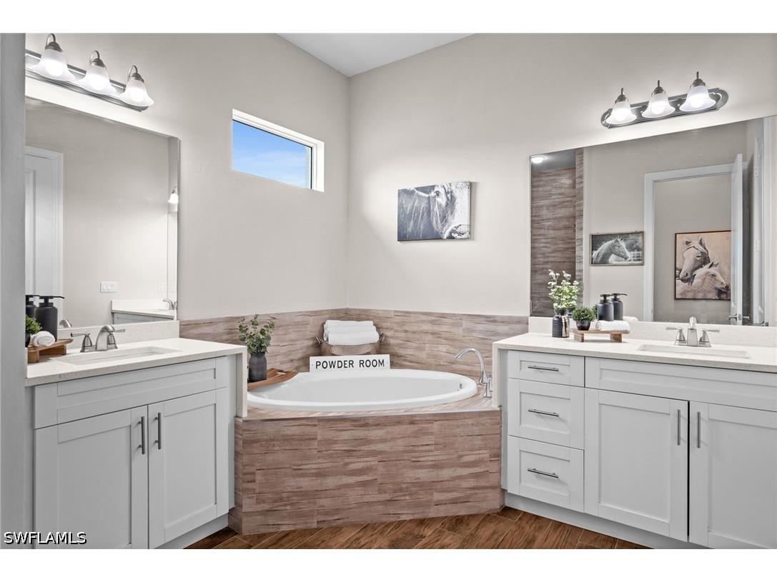 1960 Moulder Drive Naples FL 34120 225080290 image23