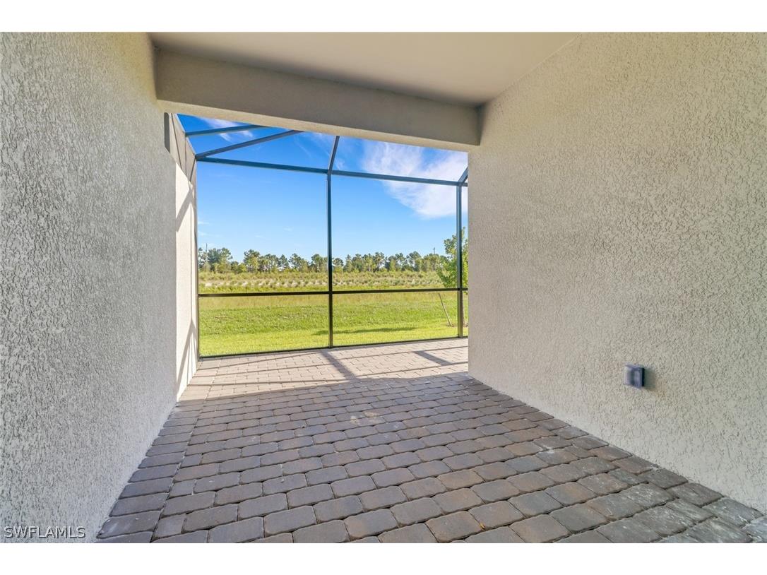 19600 Hinkley Drive Estero FL 33928 226009883 image24