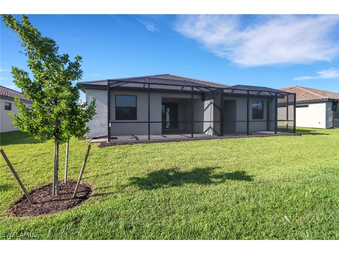19600 Hinkley Drive Estero FL 33928 226009883 image28