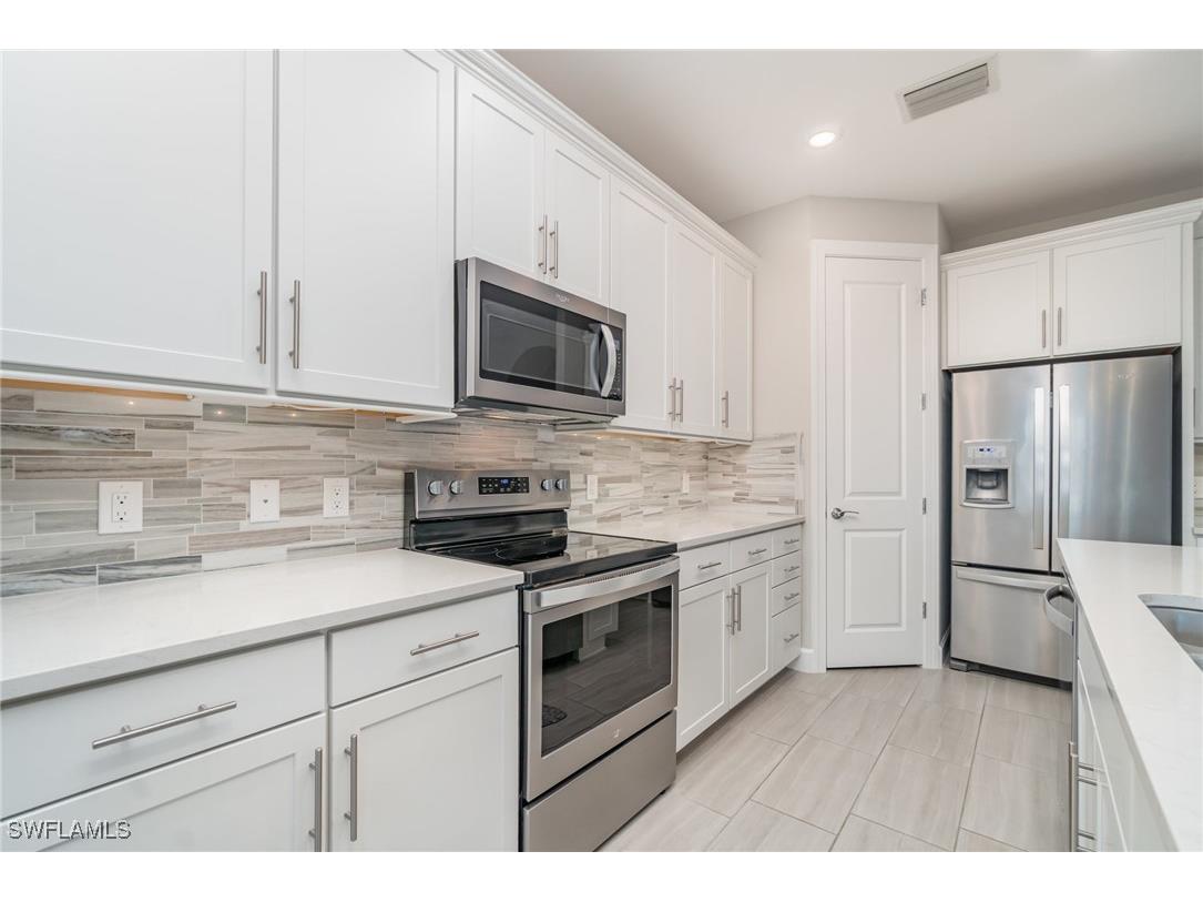 19604 Utopia Lane Estero FL 33928 225066335 image5